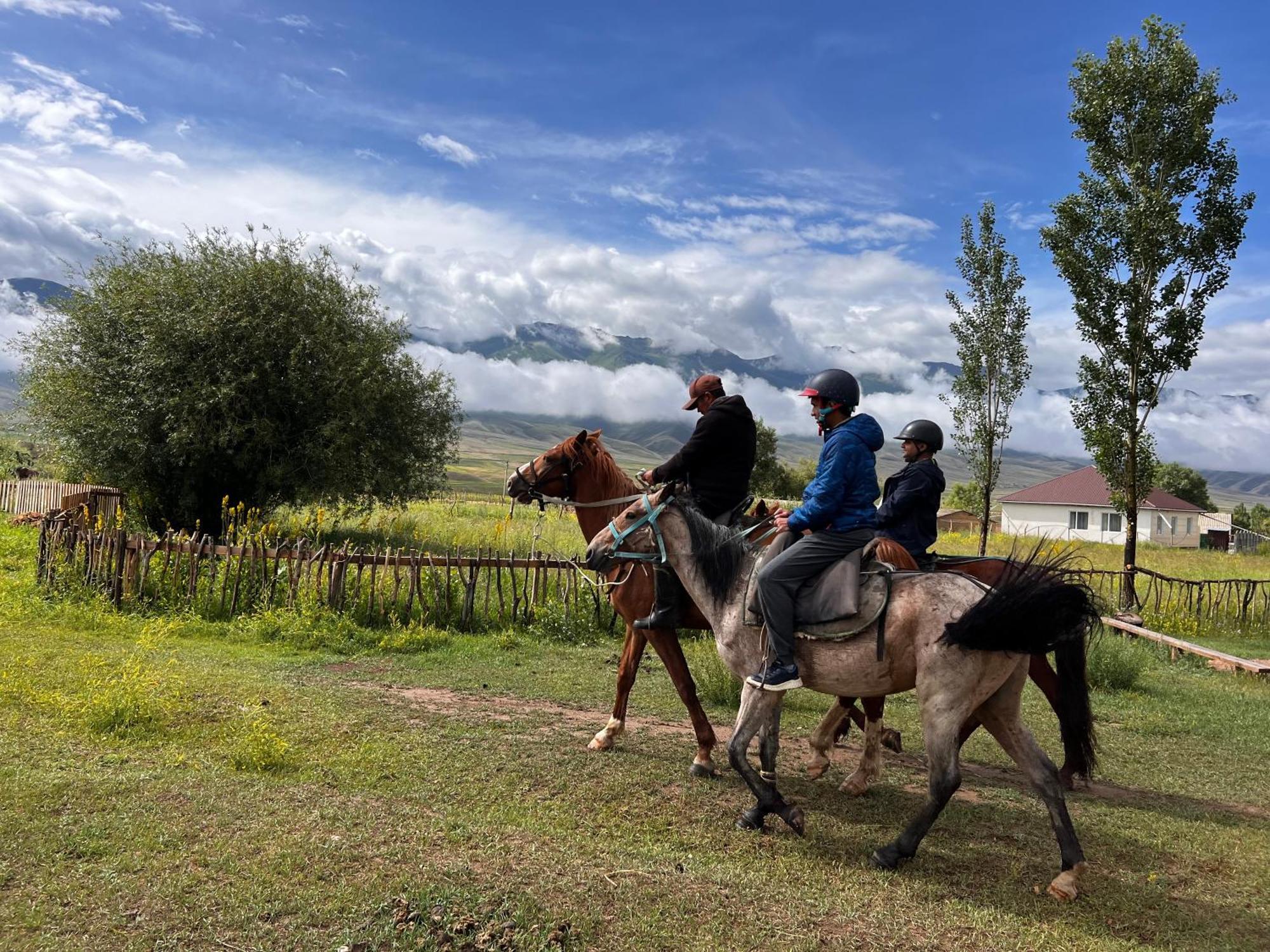 Kyzart Hotel & Horse Tours Bagysh Zewnętrze zdjęcie